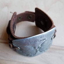 Molten Metal Freedom Cuff